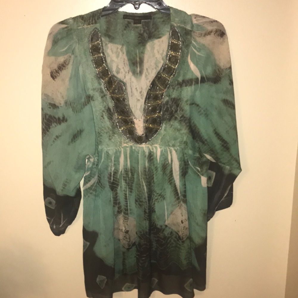 Women’s top medium style#TG516 sienna rose inc.